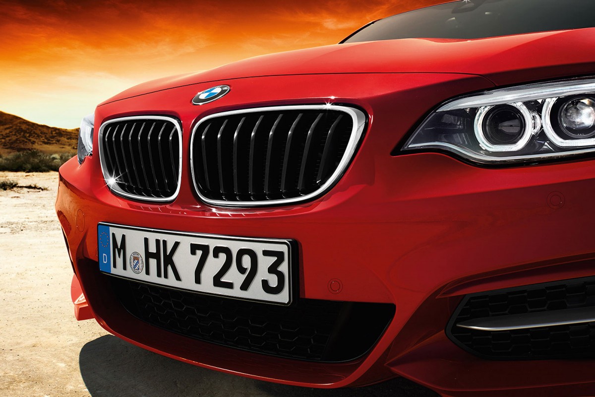 M235i Wall 10