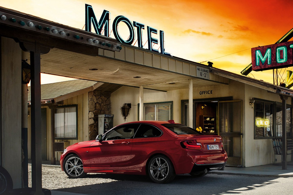M235i Wall 12