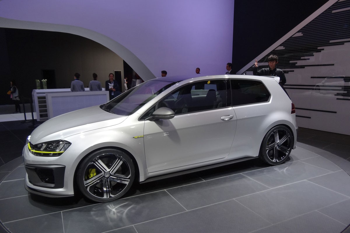 VW Golf R400 1