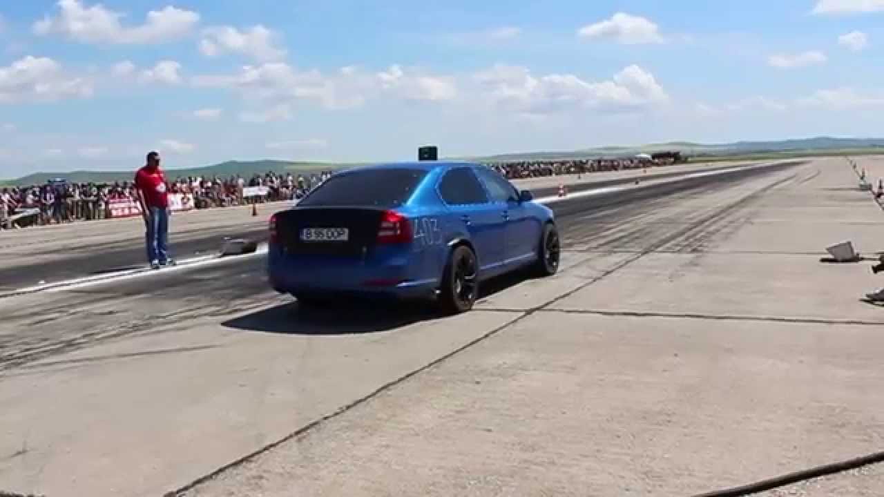 Video: Skoda Octavia RS Bimoto