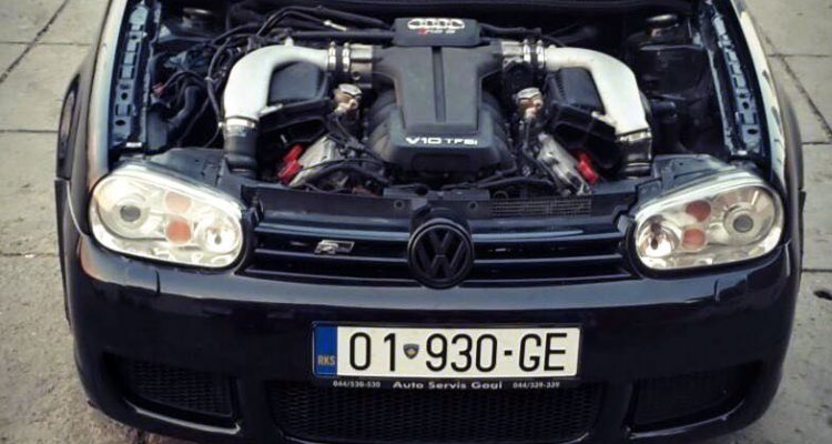 Video VW Golf IV V10 BiTurbo