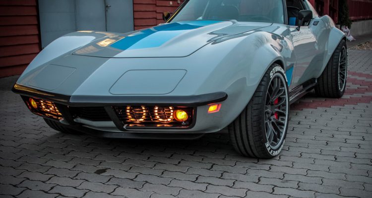 Neues Modell, Originalteile: Corvette C3 mit C6-Technik