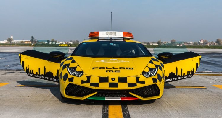 Bleibt auf dem Boden: Lamborghini Huracán als Follow-me-Car