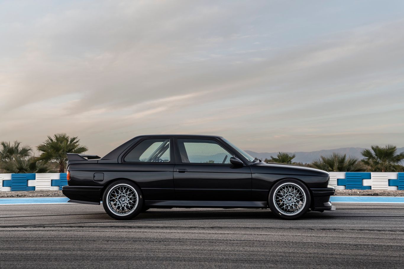 Restomod: BMW M3 E30 von Redux Leichtbau