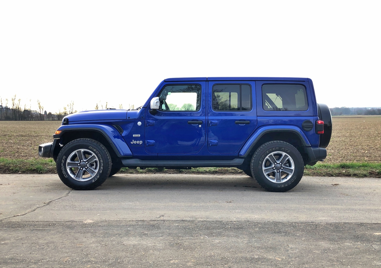Weil wir Autos lieben: Der Jeep Wrangler Sahara Unlimited im Test