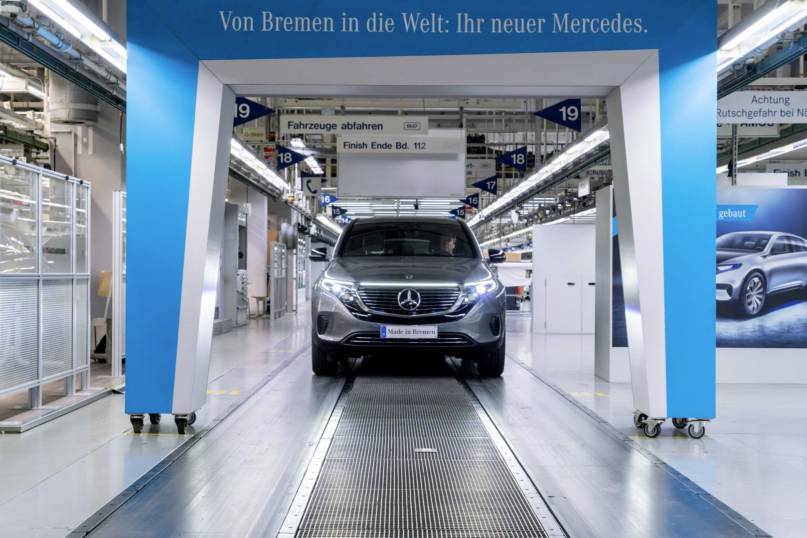 Preishammer: Mercedes-Benz EQC 400 unterbietet Audi e-Tron um 8.600€