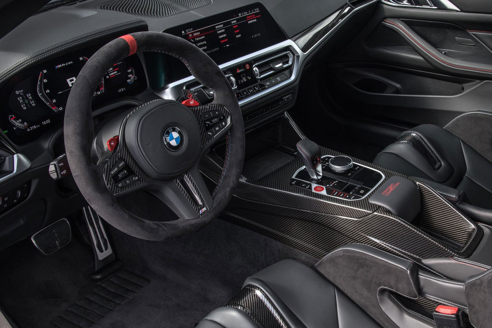 BMW M4 CSL: Competition, Sport, Leichtbau und ein Krawall-Auftritt
