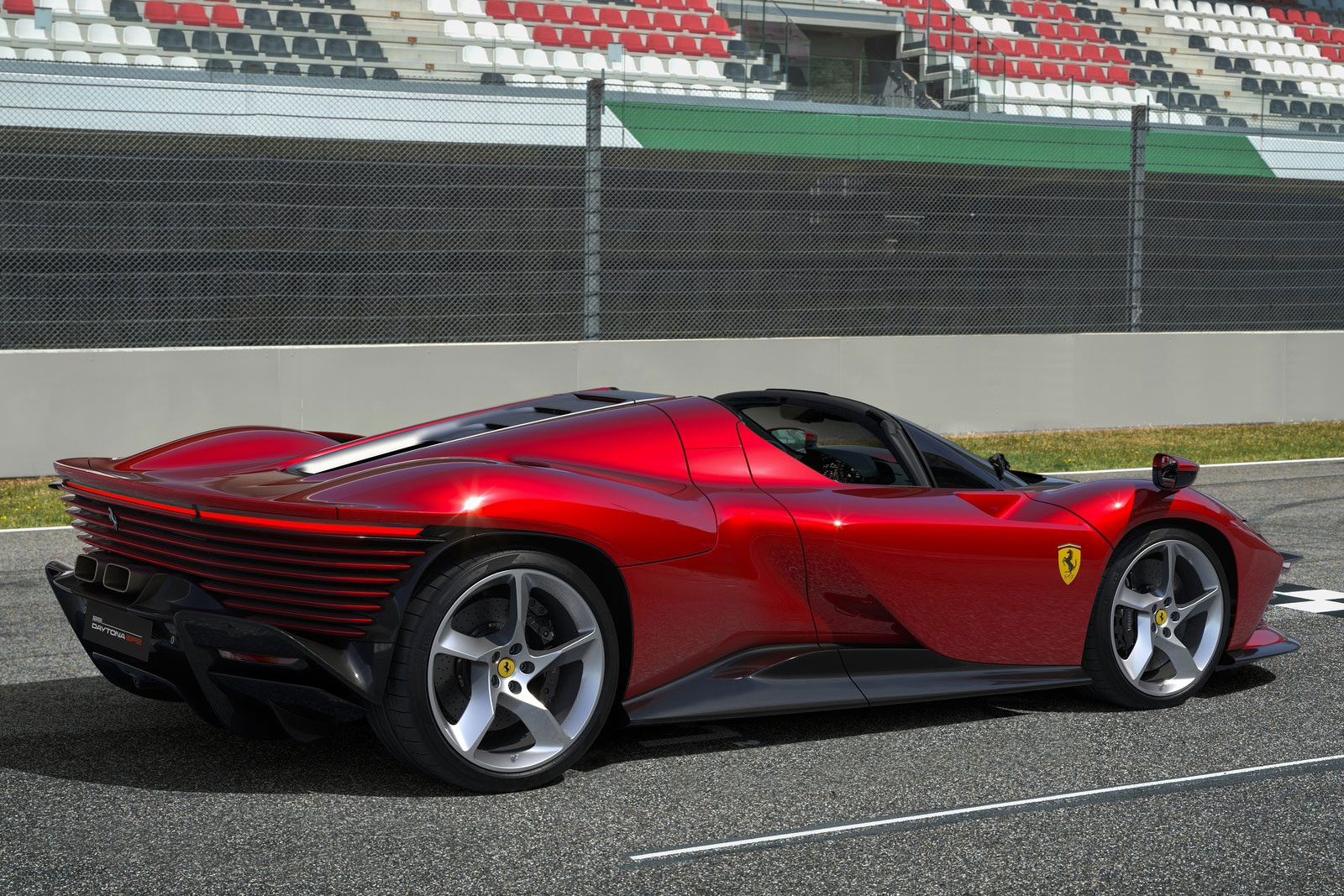Ferrari Daytona SP3: Traumwagen mit traumhaftem V12