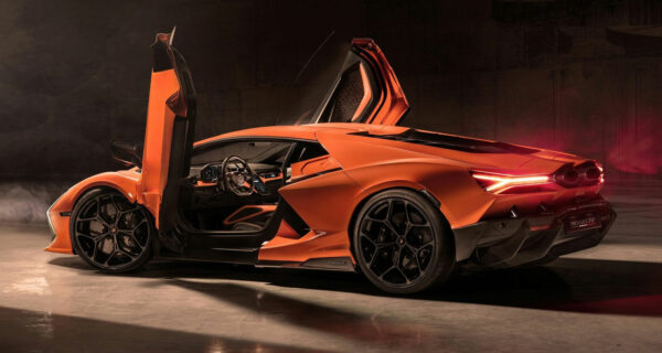 Promo-Video: Lamborghini Revuelto 2023