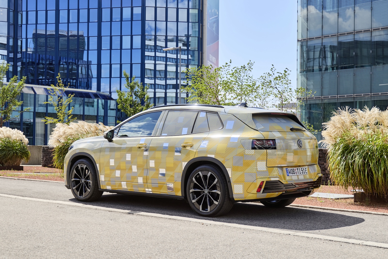 VW ID Tiguan Camouflage 11