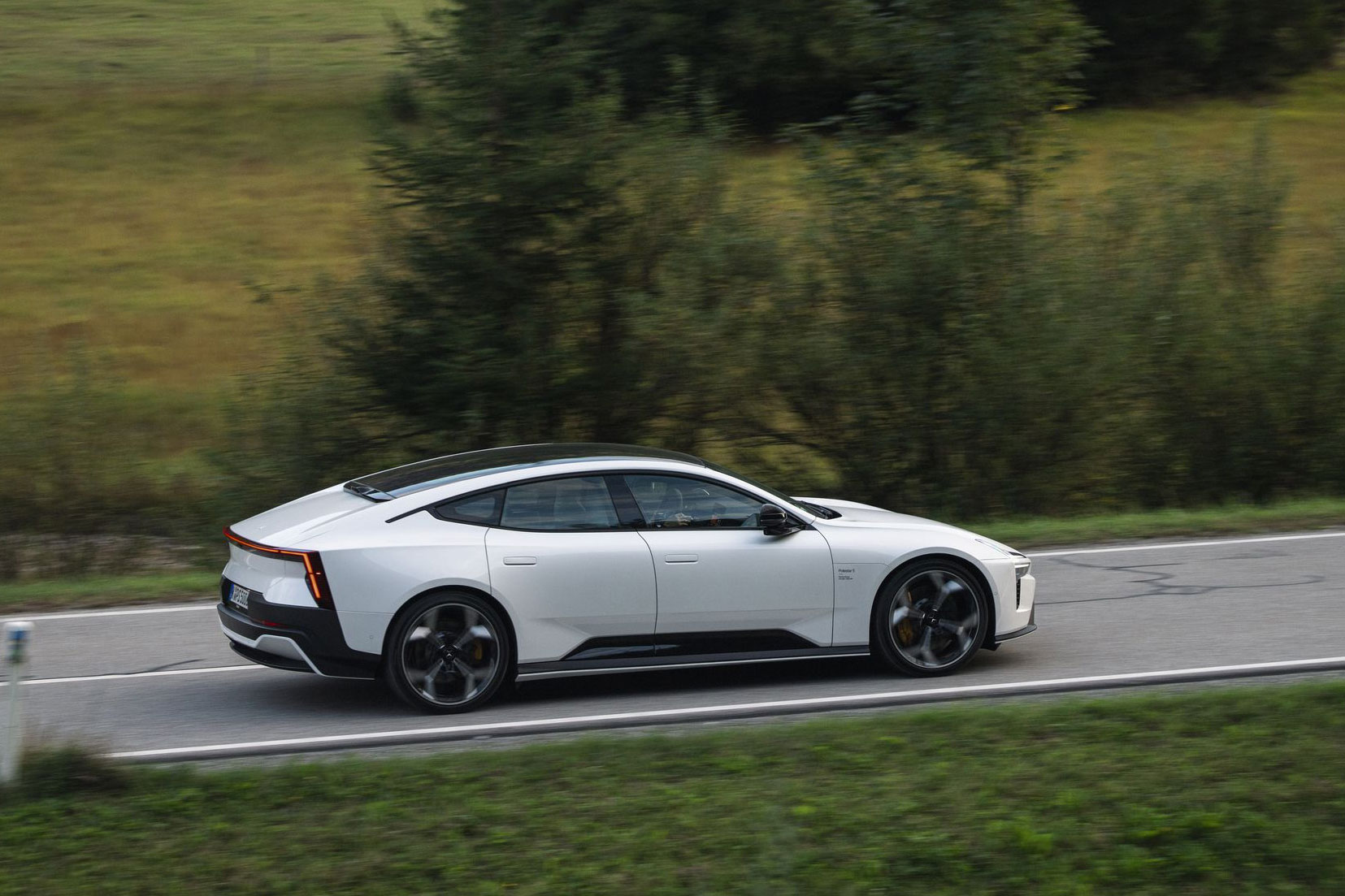 Polestar-5-Performance-16 Polestar 5 Performance 16