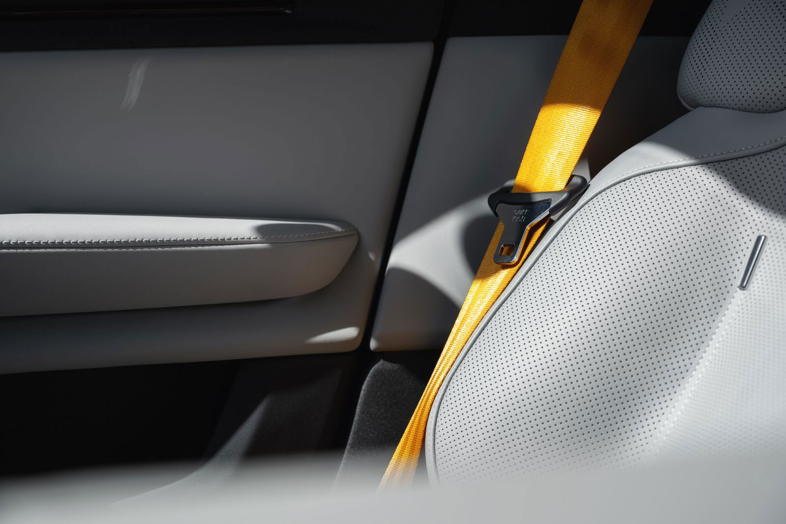 Polestar 5 Performance 2