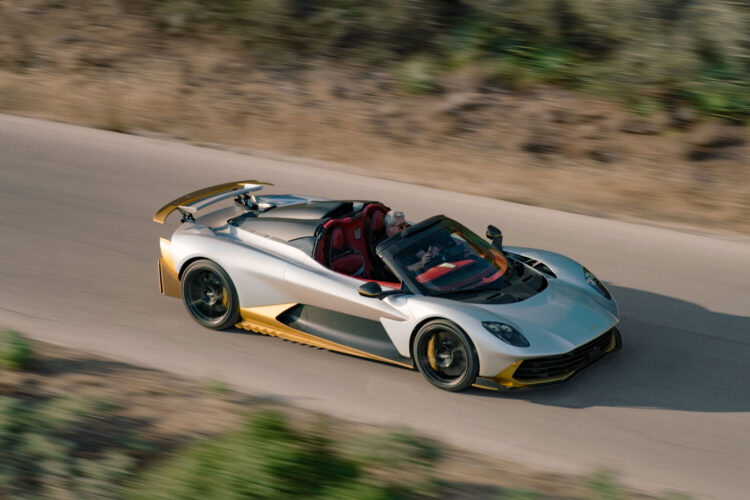 Aston Martin Valhalla Spider 2026 (16)