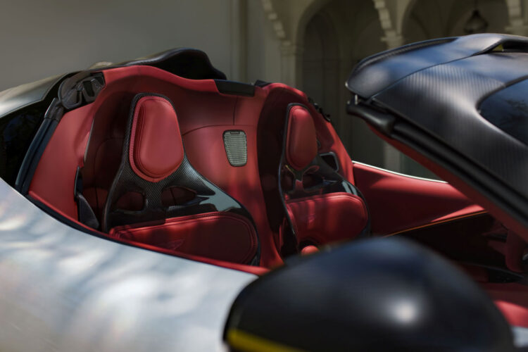Aston Martin Valhalla Spider 2026 (8)