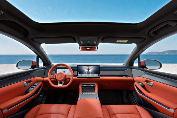 BYD Atto 8 (6)